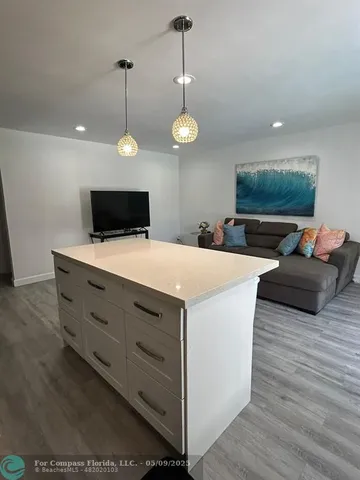 $1,750 | 3510 Harrison Street, Unit 4, Hollywood, FL 33021