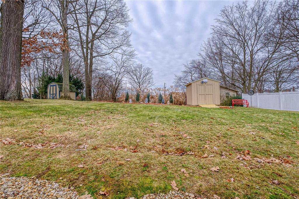 206 Wyngate Road Coraopolis, PA 15108 - Photo 18 of 20 Gallery Image 18