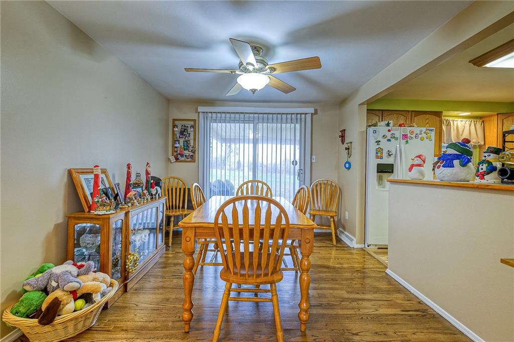 206 Wyngate Road Coraopolis, PA 15108 - Photo 6 of 20 Gallery Image 6