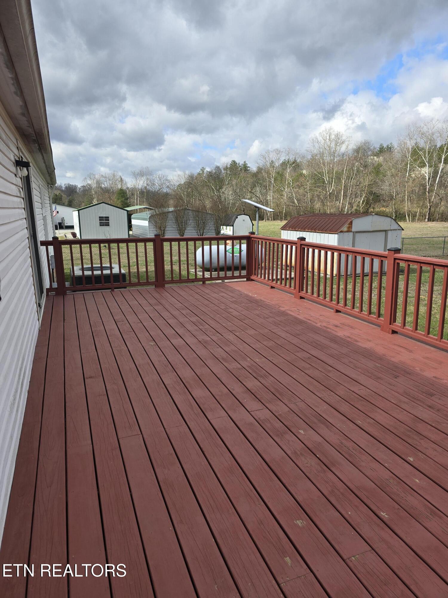 118 Wolf Creek Road Kingston, TN 37763 - Photo 12 of 37 1000017369