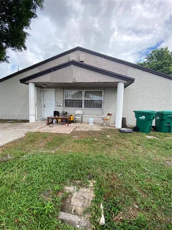 $335,000 | 3956 Northwest 182nd Street, Miami Gardens, FL 33056