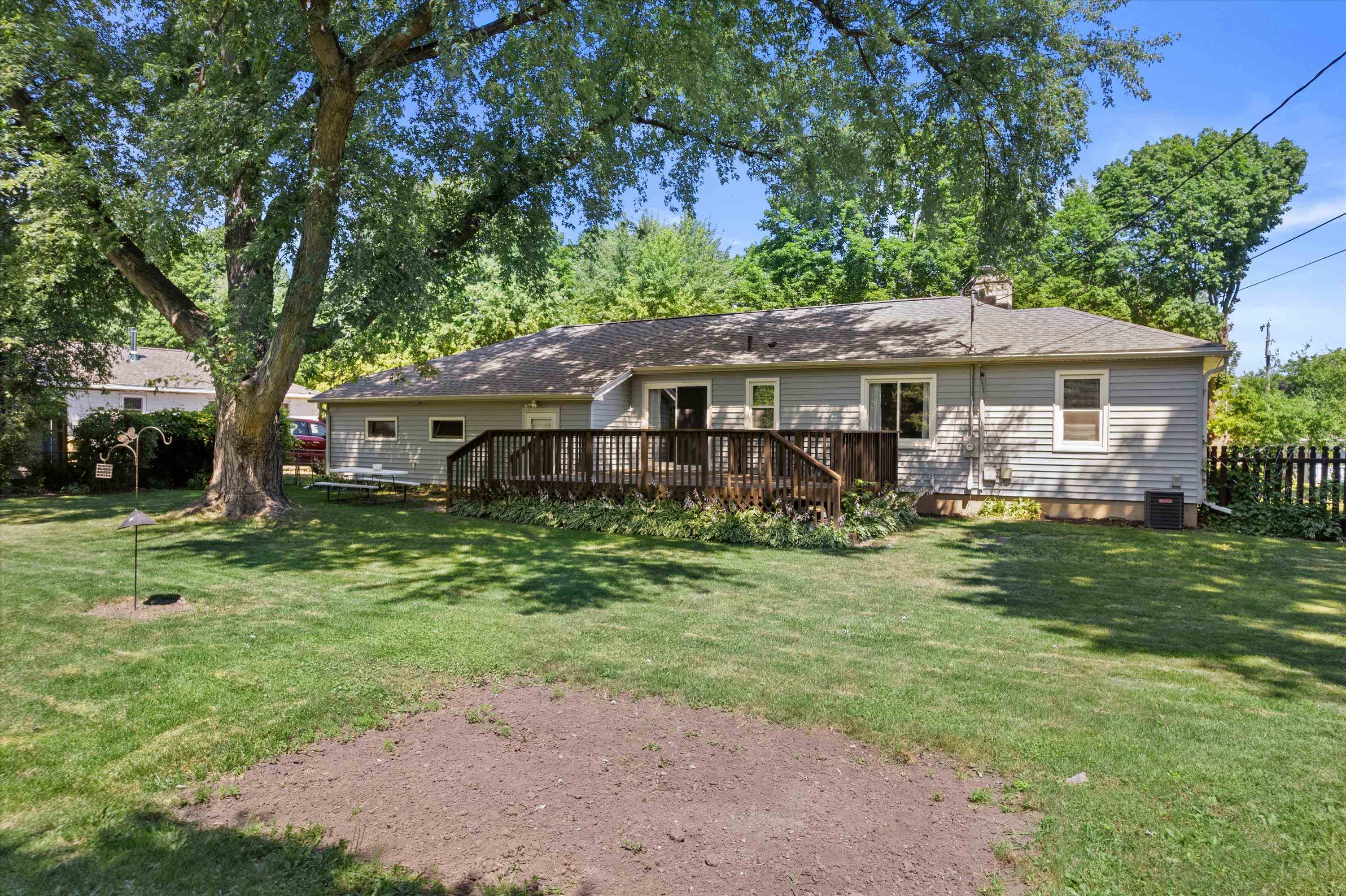 714 Bewick Drive Madison, WI 53714 - Photo 30 of 32