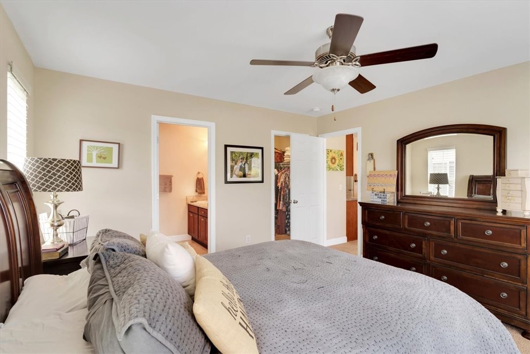 180 Crooked Cedar Way Pendleton, SC 29670 - Photo 11 of 26 Master Suite