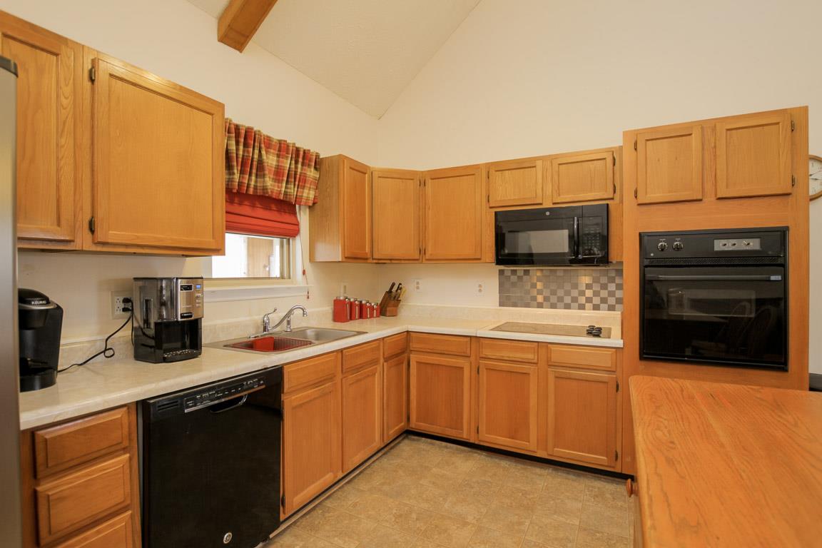 214 South Palmers Chapel Road Cottontown, TN 37048 - Photo 12 of 27 Highly functional and plentiful storage allows for comfortable living that's neat and organized.