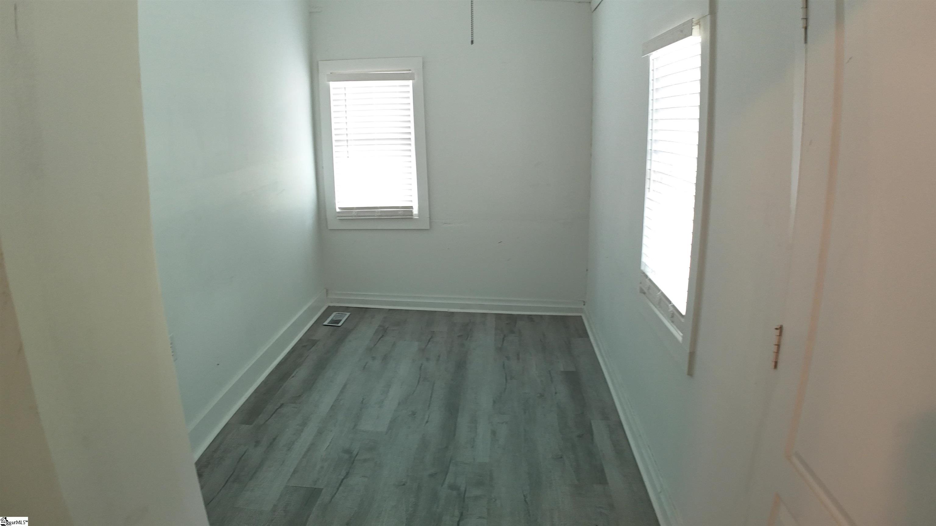 124 Rice Street Belton, SC 29627 - Photo 6 of 25