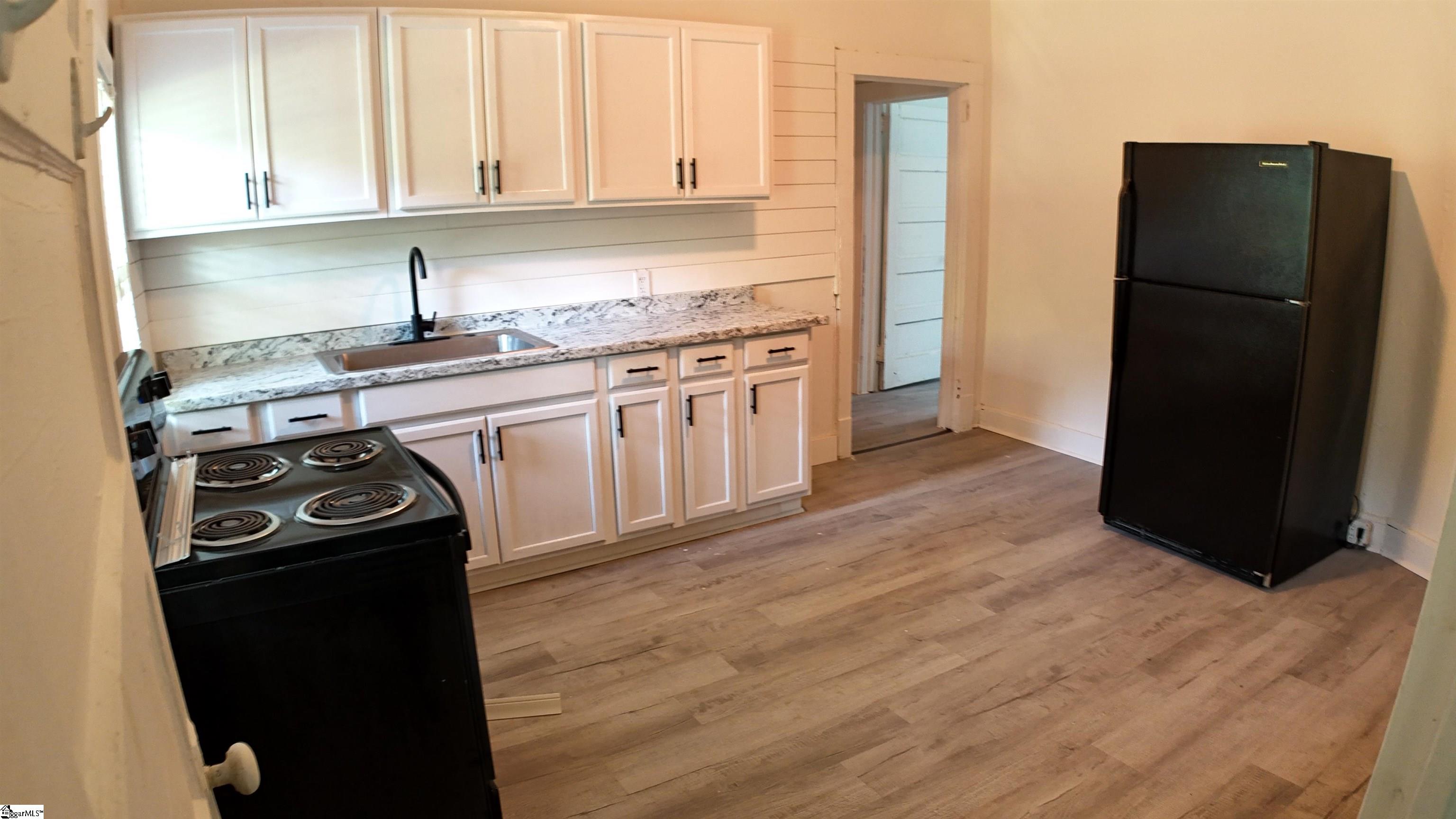 124 Rice Street Belton, SC 29627 - Photo 7 of 25