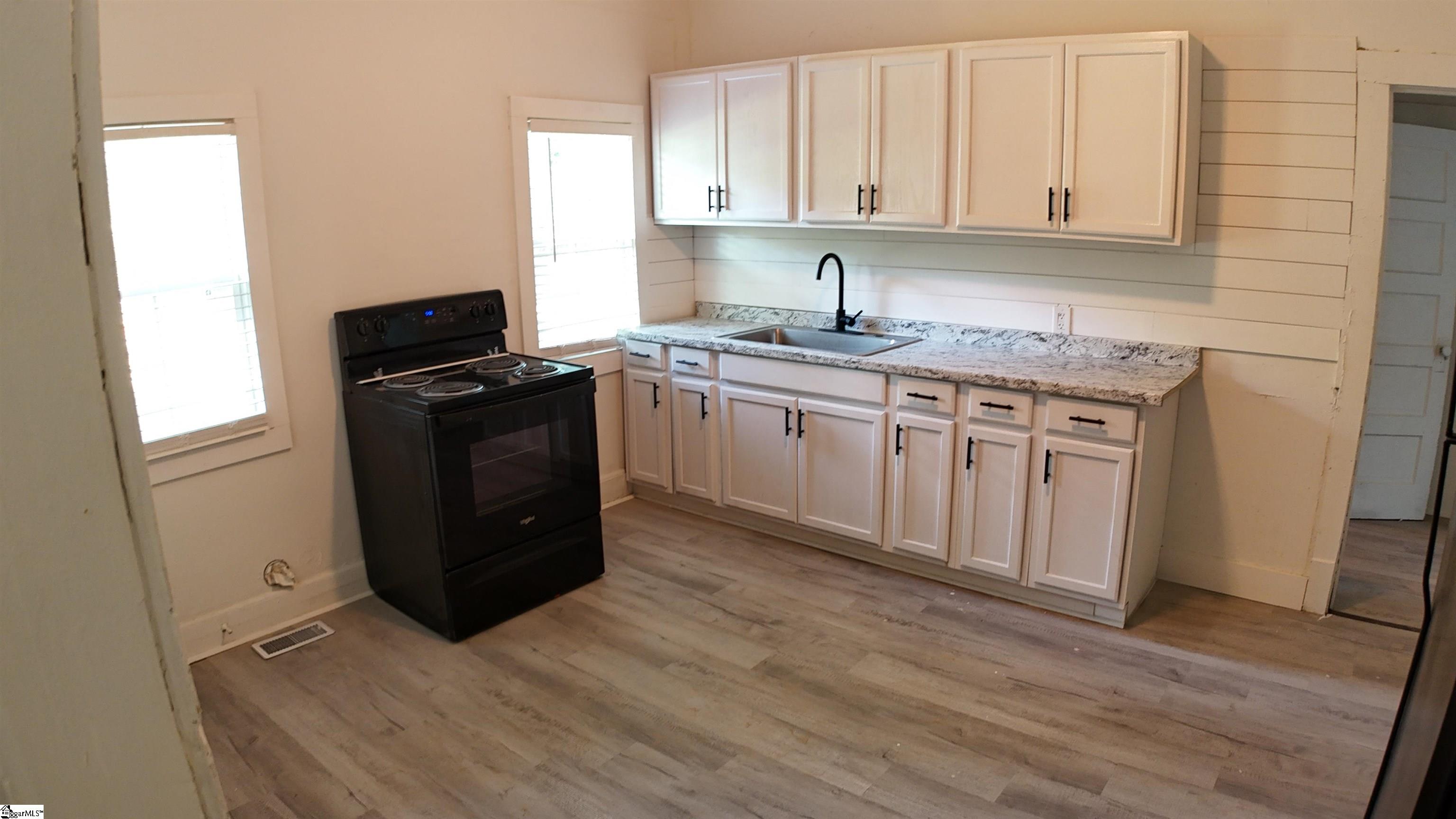 124 Rice Street Belton, SC 29627 - Photo 8 of 25