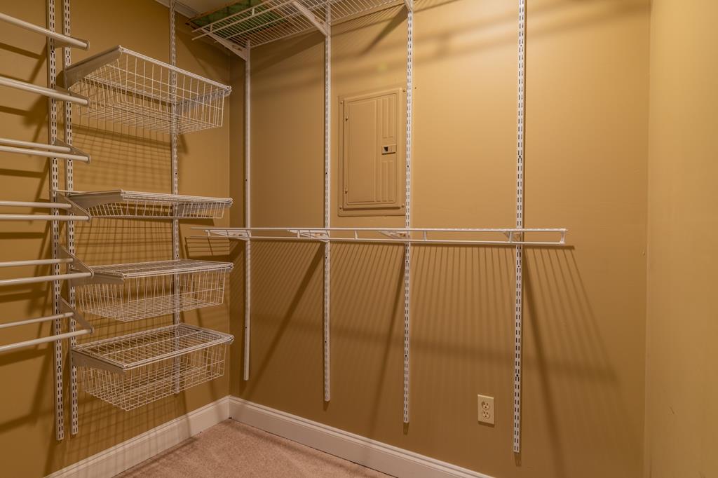 1505 16th Avenue Columbus, GA 31901 - Photo 20 of 22 a bathroom with a shower