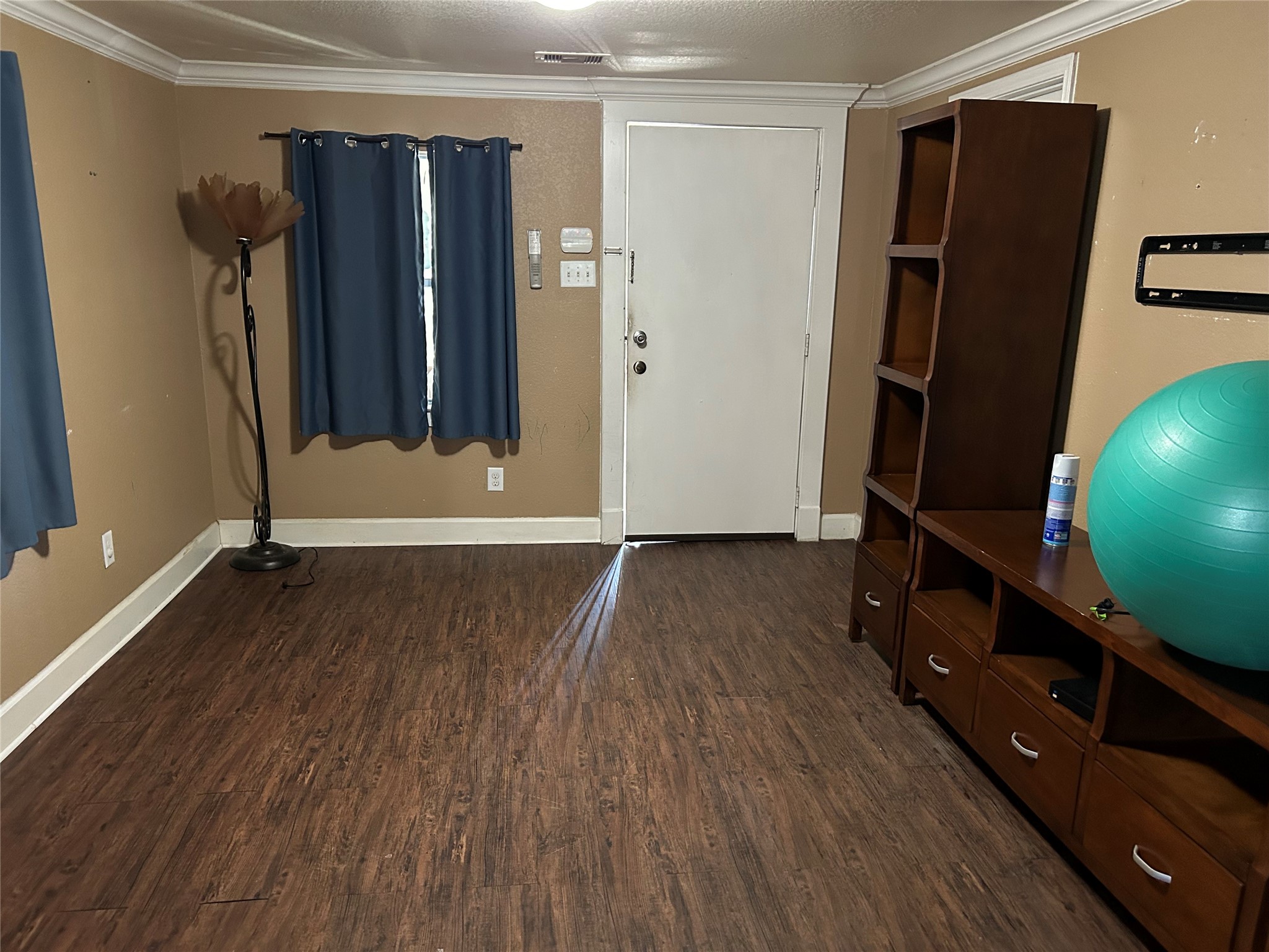 2217 Chew Street Houston, TX 77020 - Photo 6 of 17 a view of a room with wooden floor
