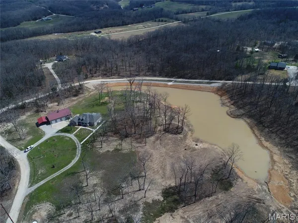 $675,000 | 910 Oak Pass Lane, Sullivan, MO 63080