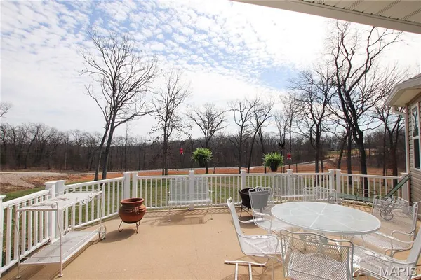 $675,000 | 910 Oak Pass Lane, Sullivan, MO 63080