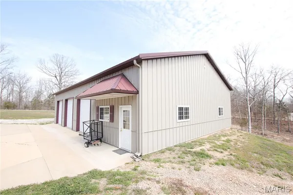$675,000 | 910 Oak Pass Lane, Sullivan, MO 63080