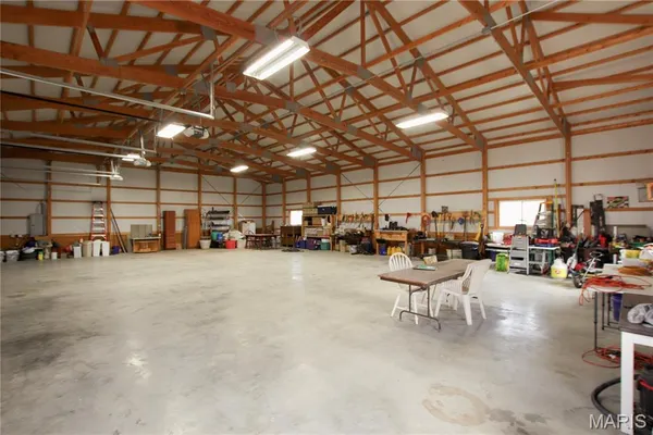 $675,000 | 910 Oak Pass Lane, Sullivan, MO 63080