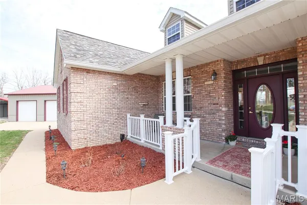 $675,000 | 910 Oak Pass Lane, Sullivan, MO 63080