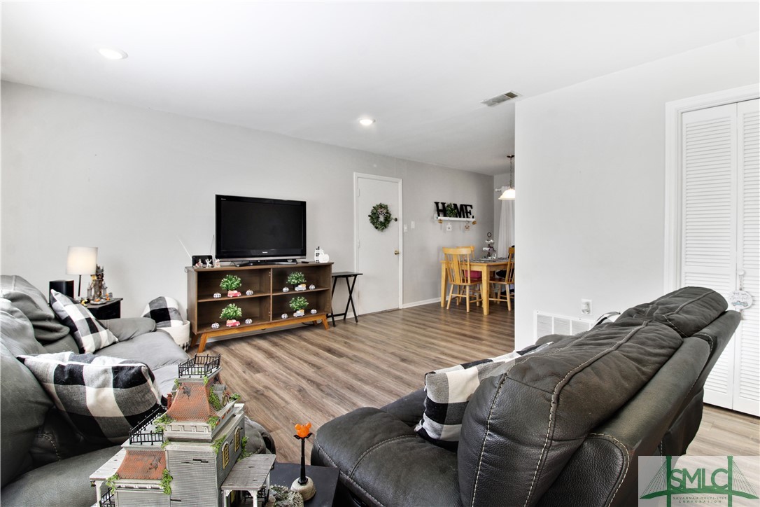 604 West Tietgen Street Pooler, GA 31322 - Photo 4 of 26