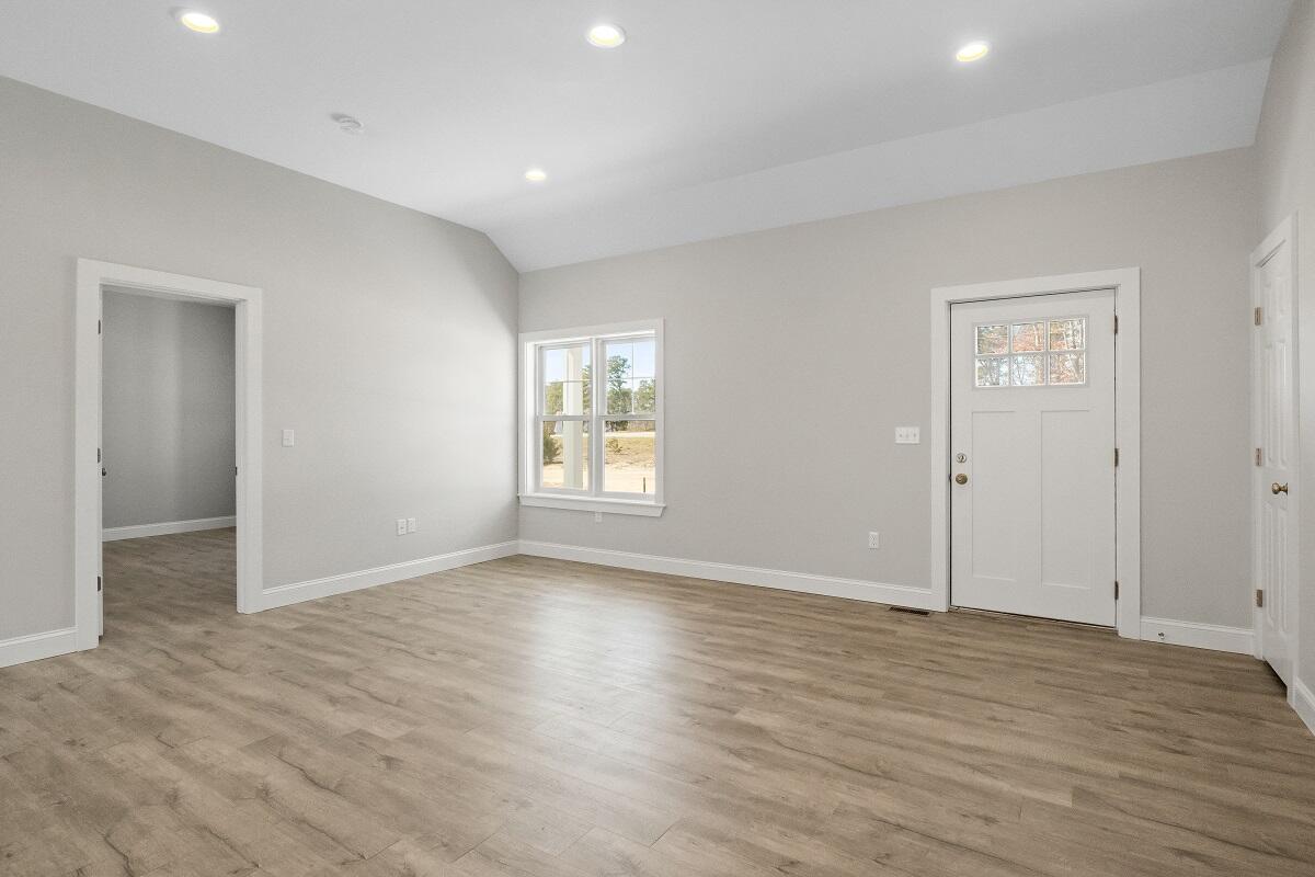236 South Westgate Road Harwich, MA 02645 - Photo 11 of 32 12