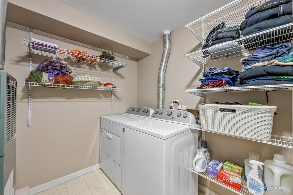 382 Crystal Ridge Drive, Unit 382 Crystal Lake, IL 60012 - Photo 17 of 22