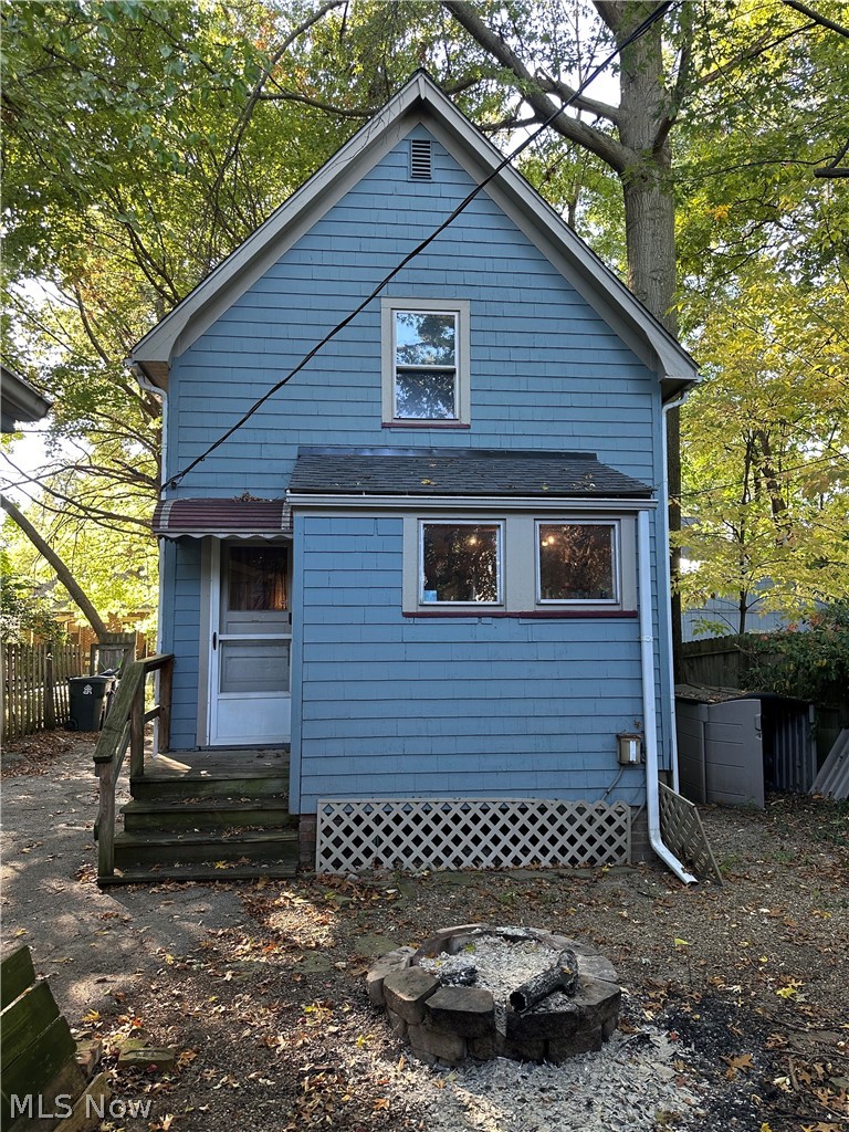 947 Woodview Road Cleveland Heights, OH 44121 - Photo 7 of 25 Gallery Image 7