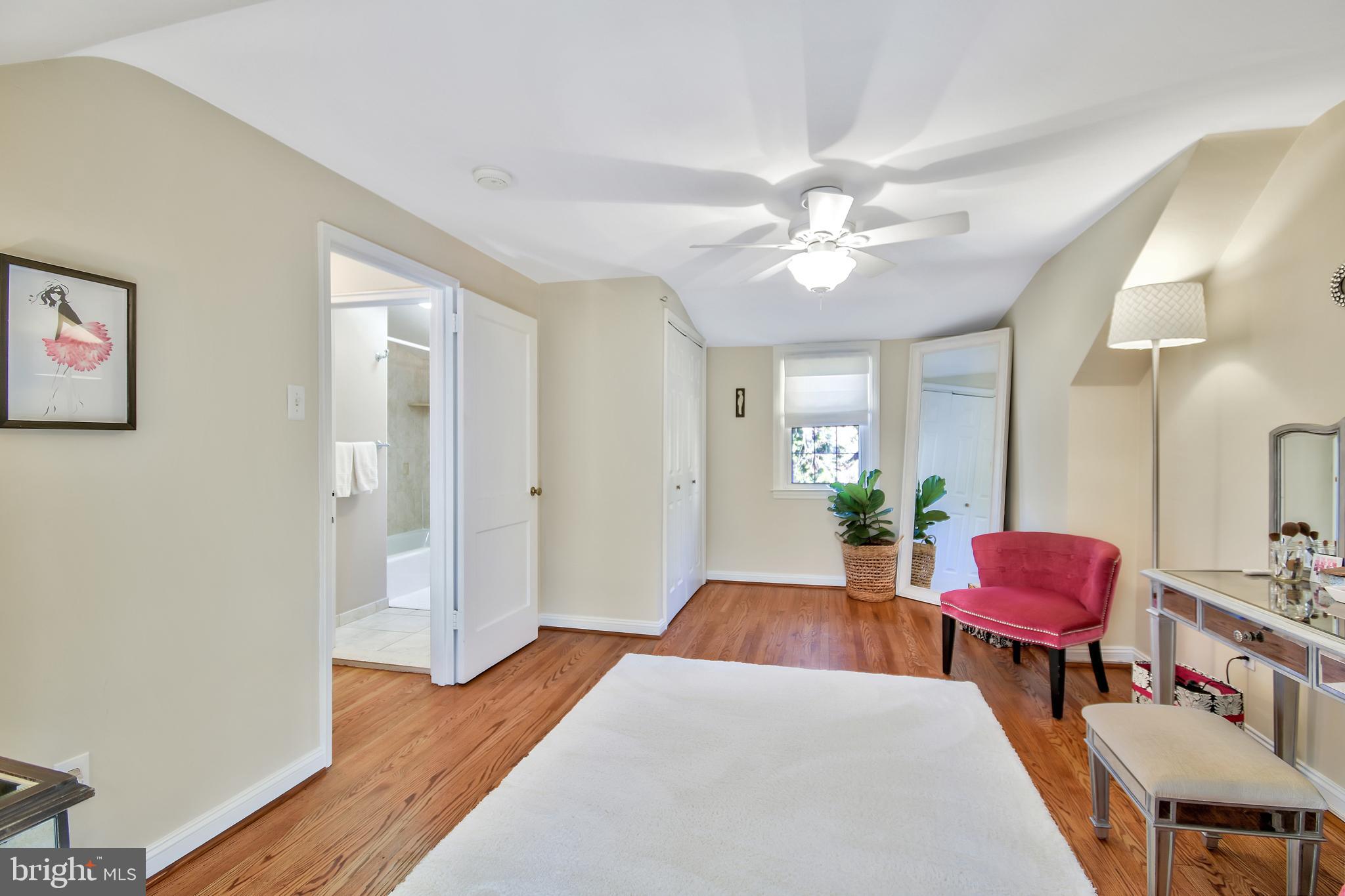 302 Candlewood Road Broomall, PA 19008 - Photo 12 of 25 Upstairs Bedroom