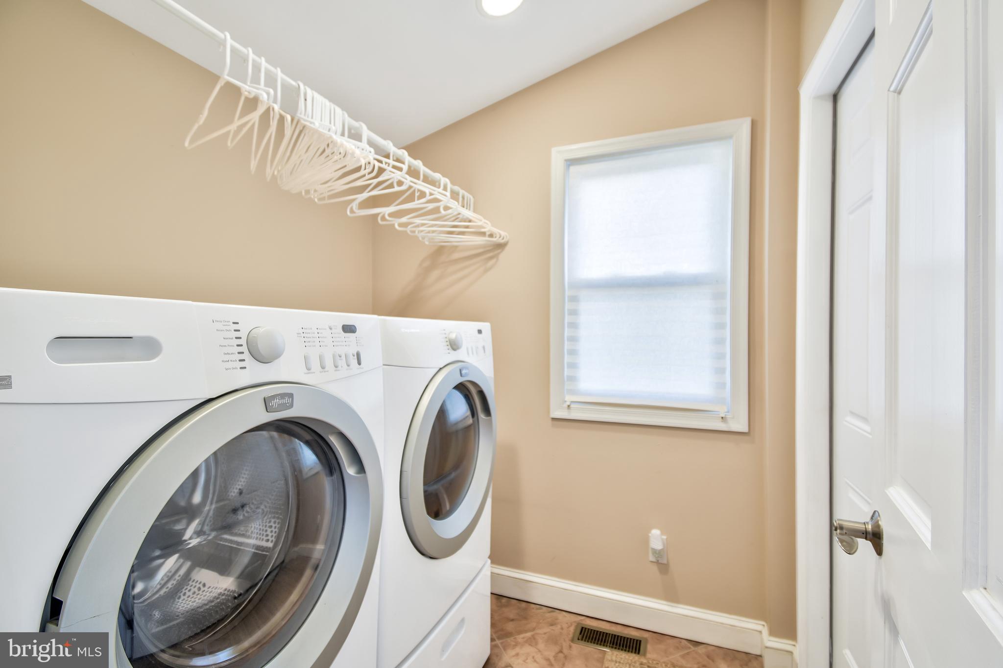 302 Candlewood Road Broomall, PA 19008 - Photo 23 of 25 Main Floor Laundry