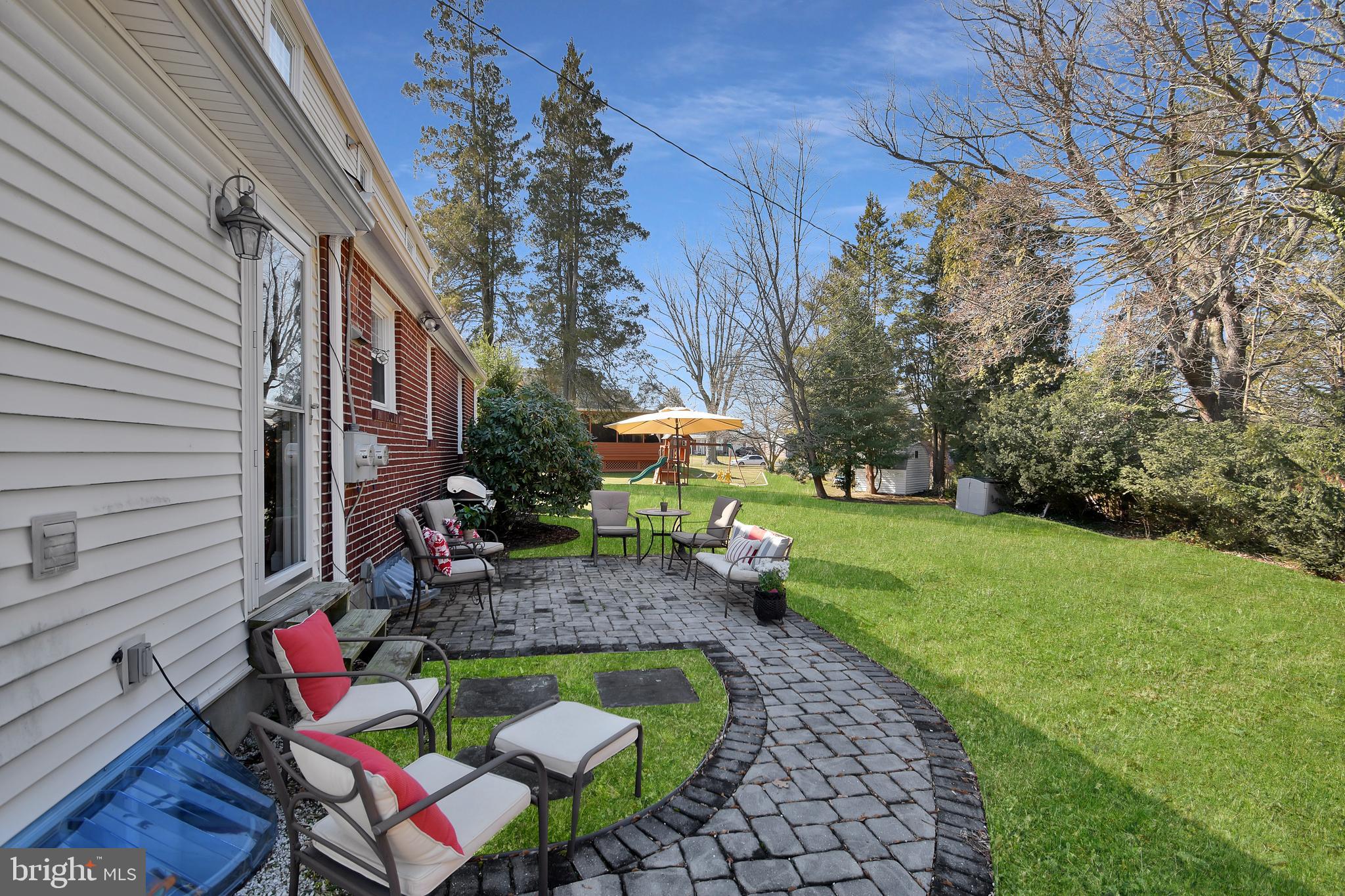 302 Candlewood Road Broomall, PA 19008 - Photo 24 of 25 Rear Patio
