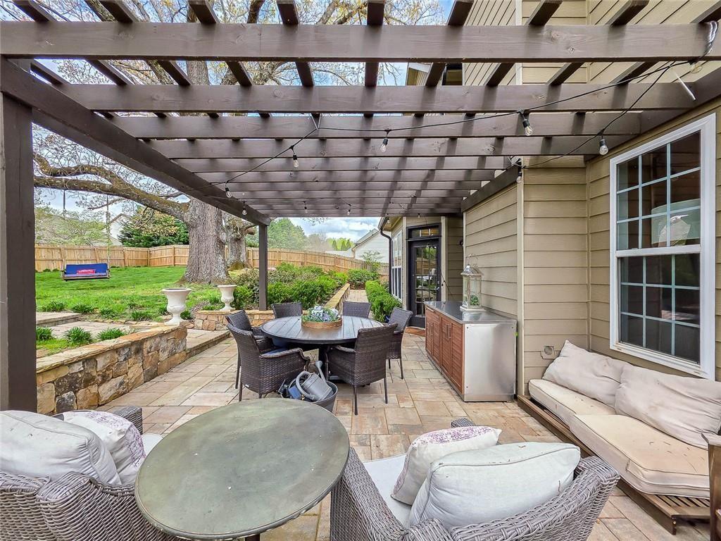 2295 Hemrick Road Cumming, GA 30041 - Photo 2 of 38