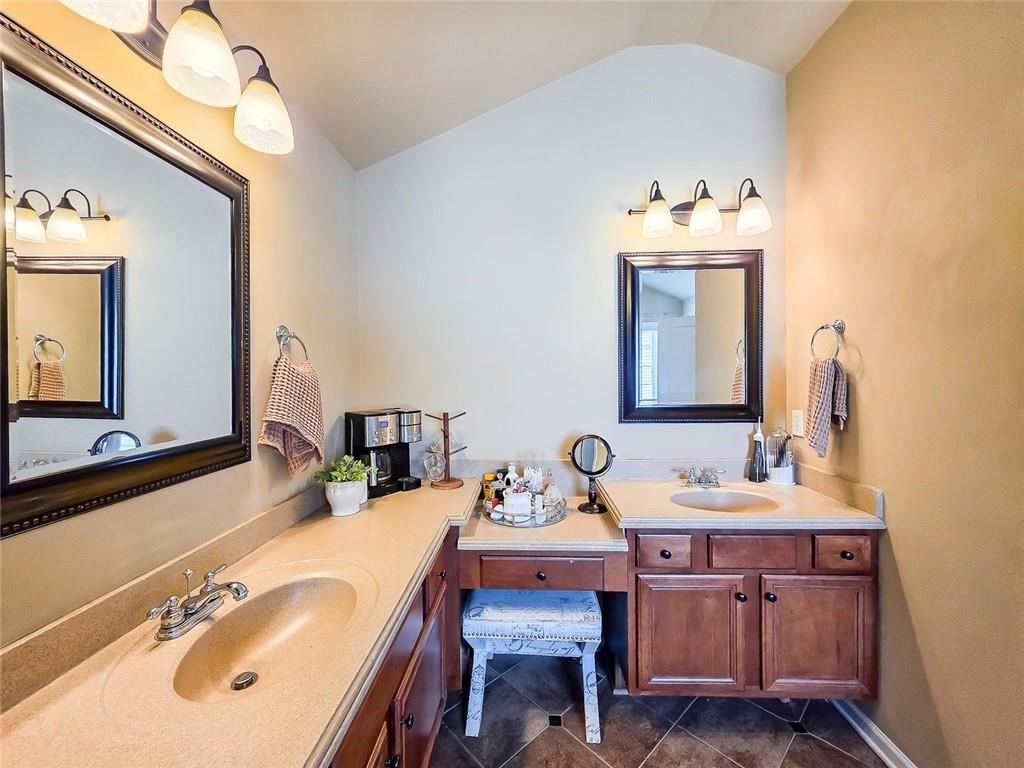 2295 Hemrick Road Cumming, GA 30041 - Photo 23 of 38