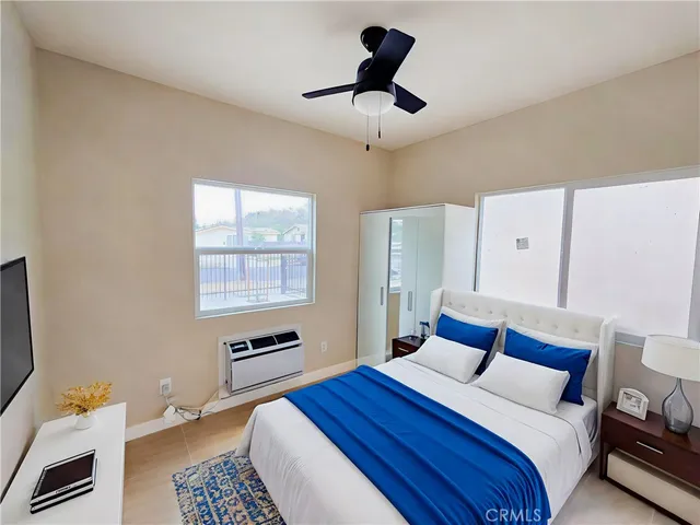 $1,980 | 6008 Kansas Avenue, Los Angeles, CA 90044