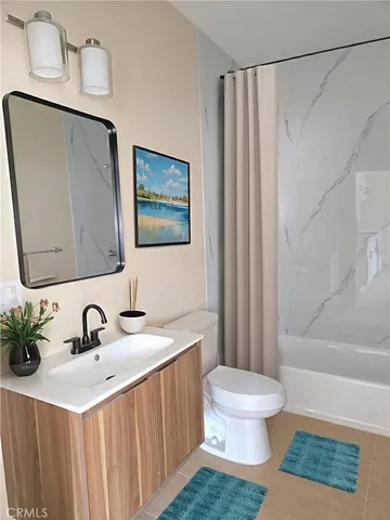 $1,980 | 6008 Kansas Avenue, Los Angeles, CA 90044