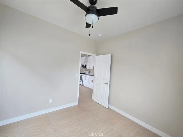 $1,980 | 6008 Kansas Avenue, Los Angeles, CA 90044