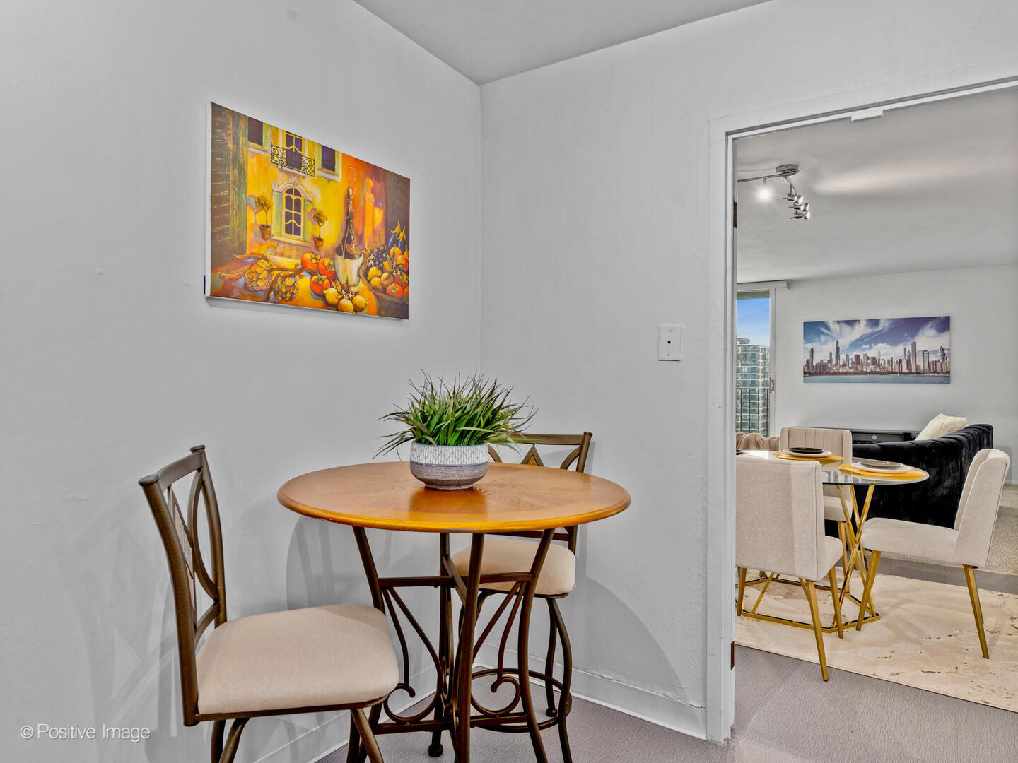 6033 North Sheridan Road, Unit 25K Chicago, IL 60660 - Photo 12 of 28 Gallery Image 12