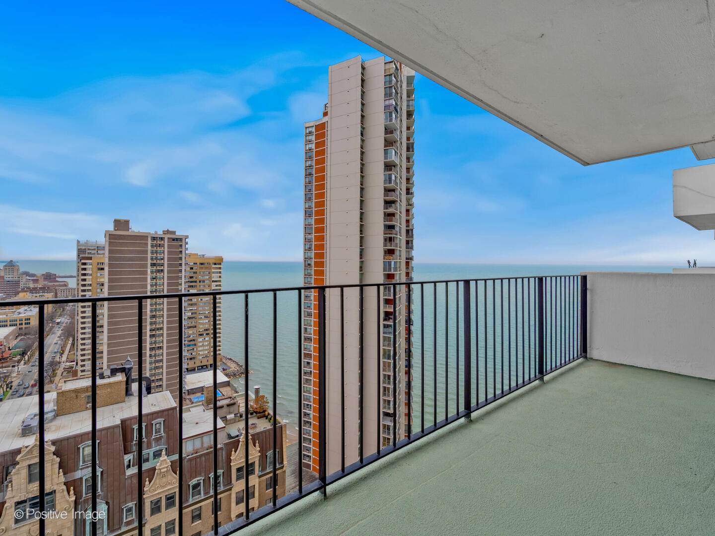6033 North Sheridan Road, Unit 25K Chicago, IL 60660 - Photo 19 of 28 Gallery Image 19
