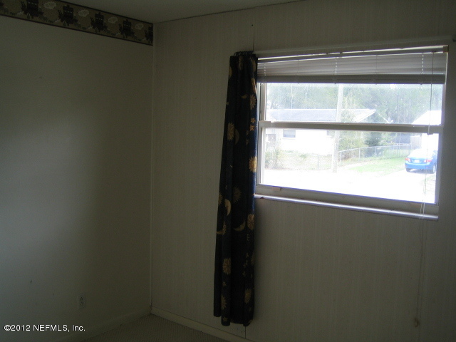 10625 Jolynn Road Jacksonville, FL 32225 - Photo 3 of 5 Master bedroom