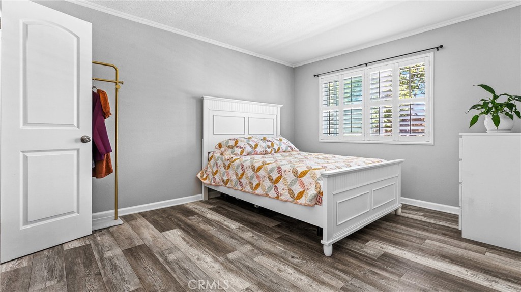 2915 Deacon Street, Unit 17 Simi Valley, CA 93065 - Photo 16 of 43