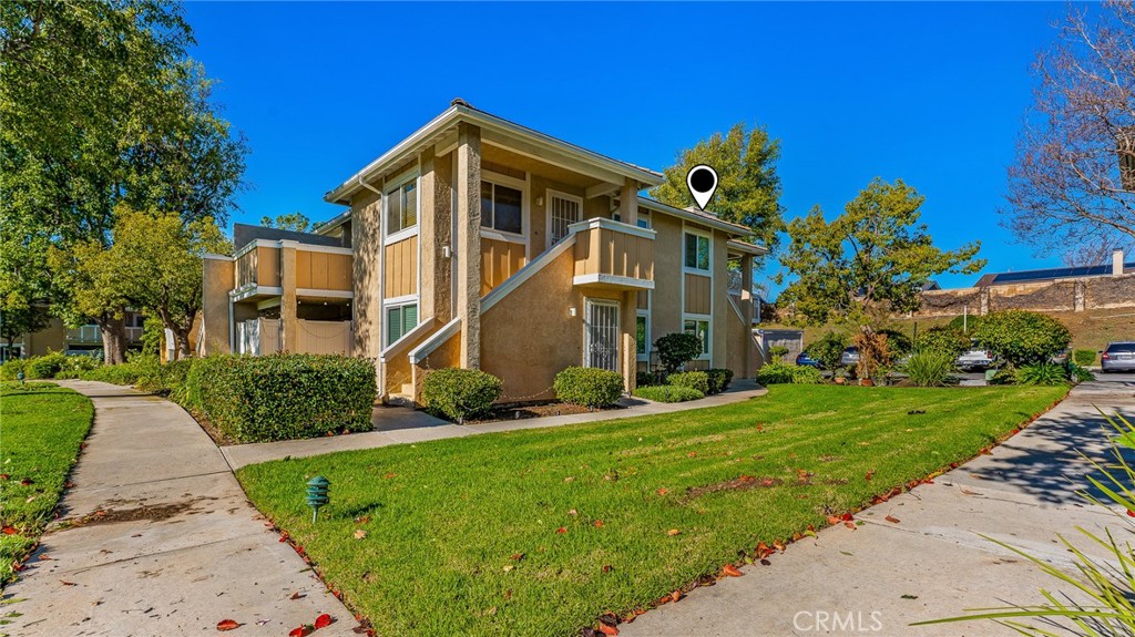 2915 Deacon Street, Unit 17 Simi Valley, CA 93065 - Photo 2 of 43