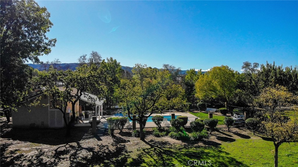 2915 Deacon Street, Unit 17 Simi Valley, CA 93065 - Photo 41 of 43