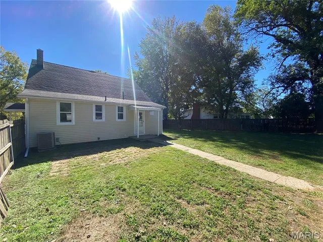 $185,000 | 23 North 78th Street, Belleville, IL 62223