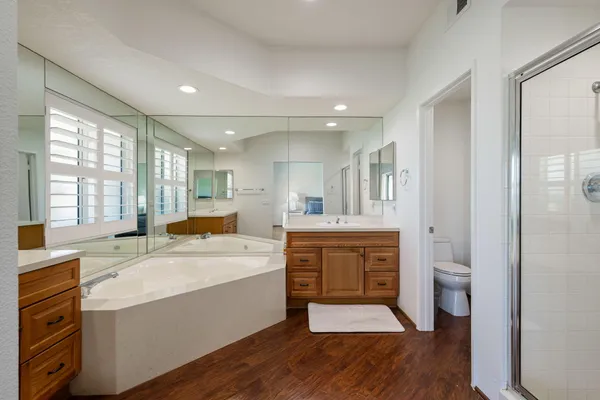 $3,250 | 270 Vista Royale Circle East, Palm Desert, CA 92211