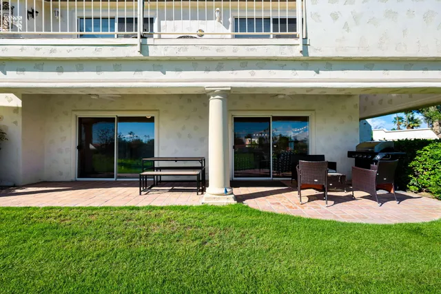 $3,250 | 270 Vista Royale Circle East, Palm Desert, CA 92211