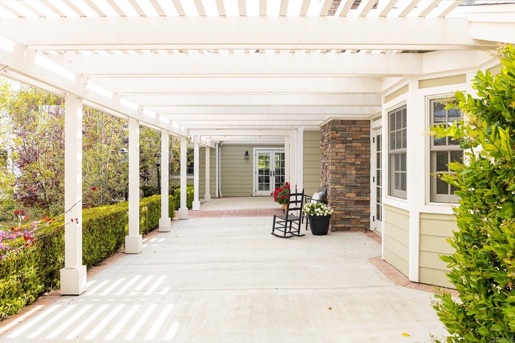 710 Cole Ranch Road Encinitas, CA 92024 - Photo 6 of 51