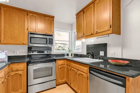 $429,000 | 4215 Nevin Avenue, Richmond, CA 94805