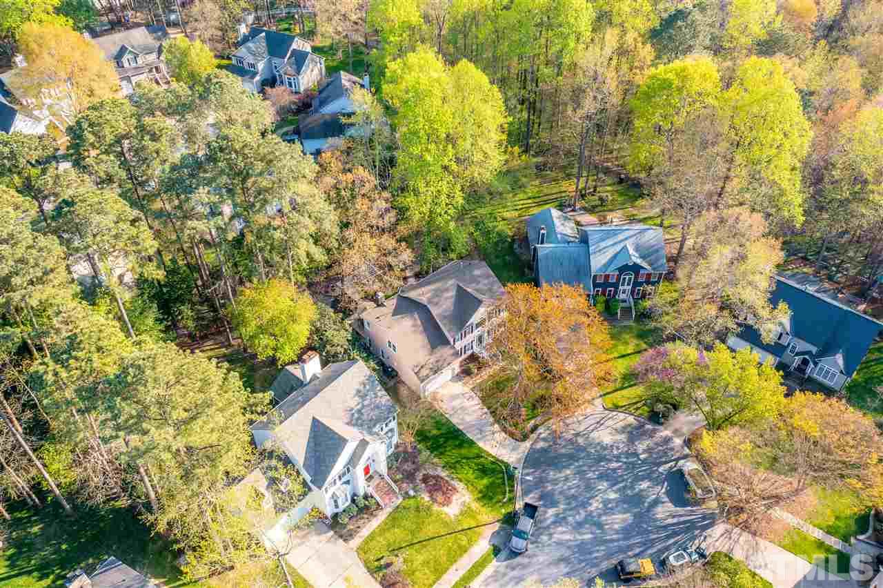 5821 Raddington Street Raleigh, NC 27613 - Photo 4 of 29