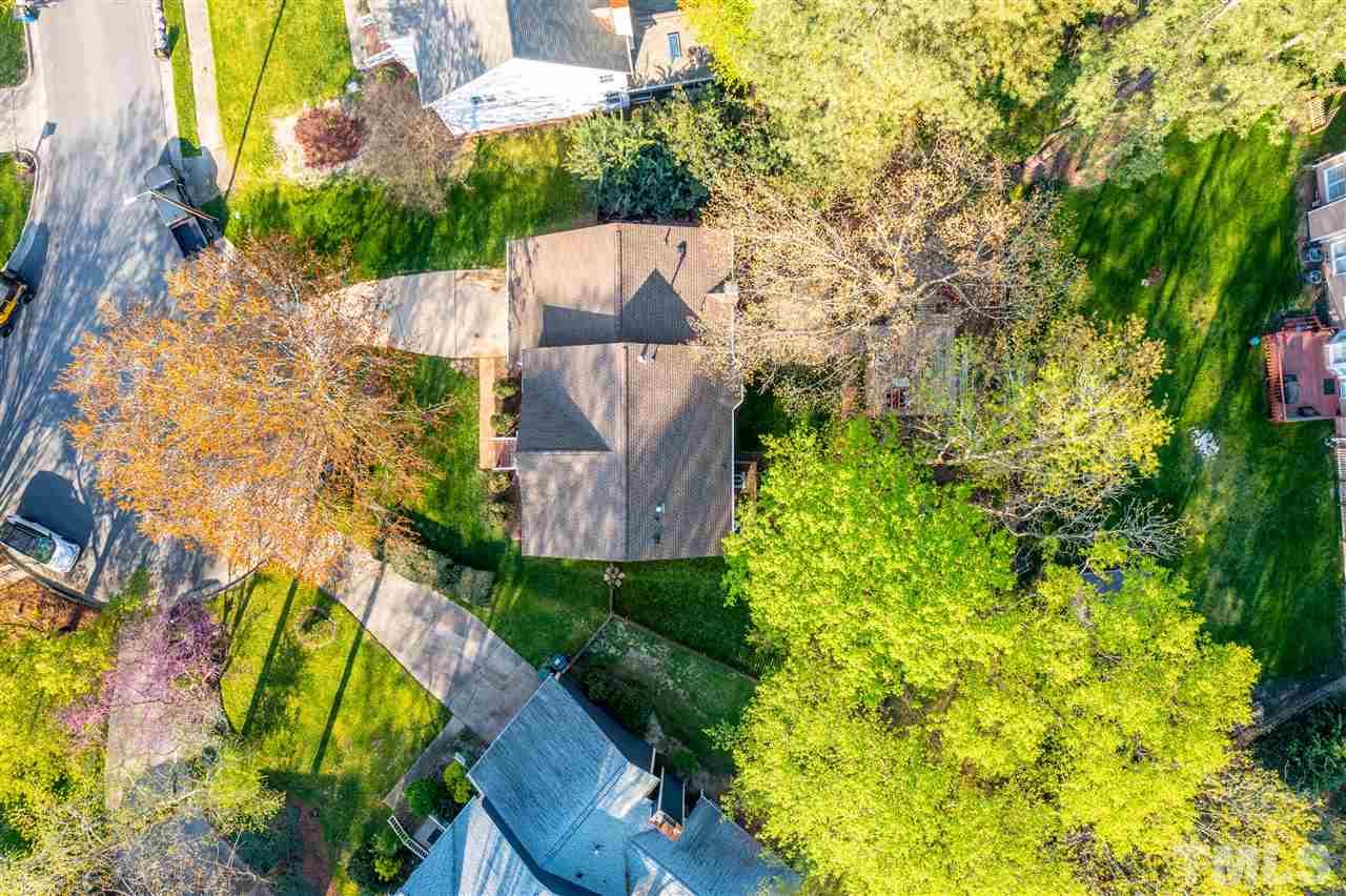 5821 Raddington Street Raleigh, NC 27613 - Photo 5 of 29
