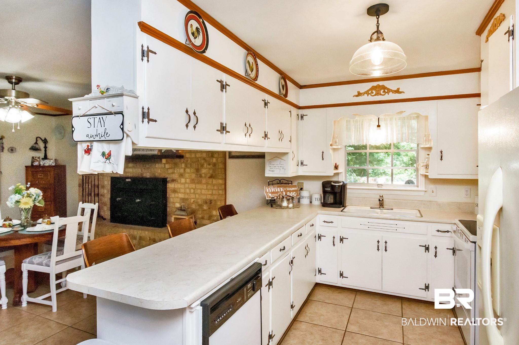2800 Graham Road South Mobile, AL 36618 - Photo 7 of 33