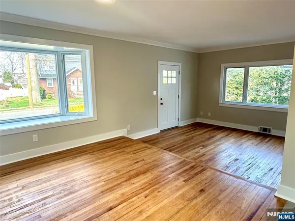 $4,200 | 41 Woods Avenue, Bergenfield, NJ 07621