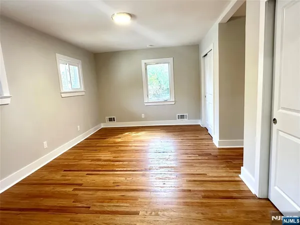 $4,200 | 41 Woods Avenue, Bergenfield, NJ 07621