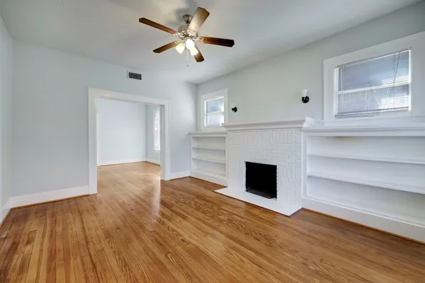 $2,250 | 1649 West Main Street, Unit 3, Houston, TX 77006