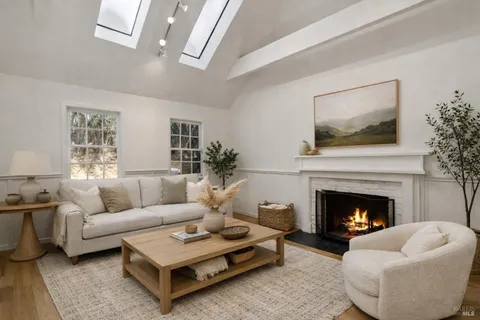 $2,198,000 | 250 Evergreen Avenue, Mill Valley, CA 94941