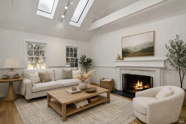 $2,198,000 | 250 Evergreen Avenue, Mill Valley, CA 94941
