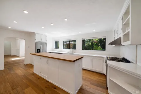 $2,198,000 | 250 Evergreen Avenue, Mill Valley, CA 94941
